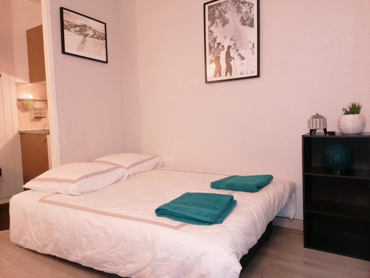 Studio With Balcony, Mt Blanc View, Parking, Center Of Chamonix Esterno foto