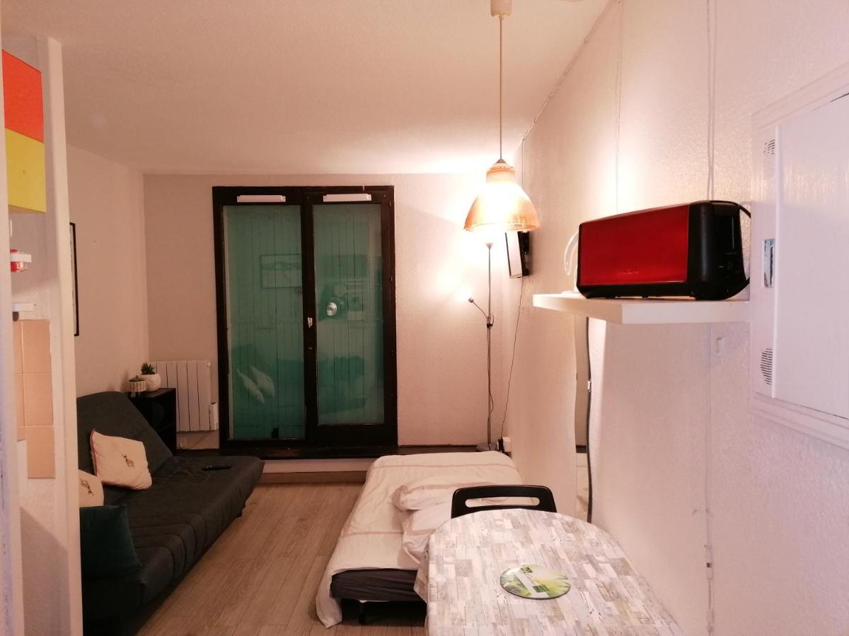 Studio With Balcony, Mt Blanc View, Parking, Center Of Chamonix Esterno foto